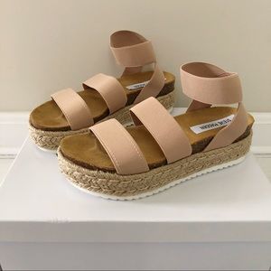 NWOT! Steve Madden Kimmie Shoes